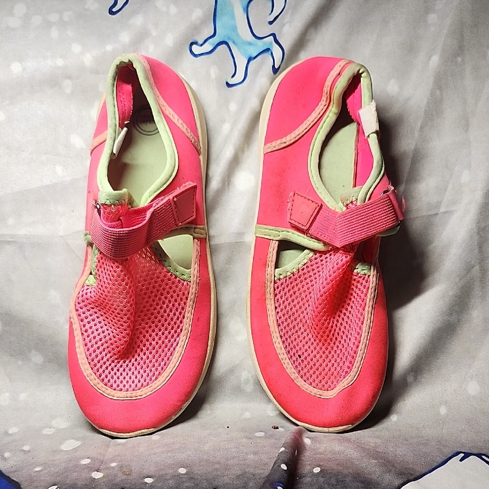 Wonder Nation Pink and Green Mesh Strap Shoes